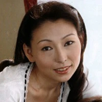 Tomoko Kawashima