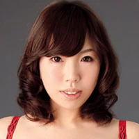 Minako Kahara