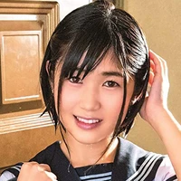 須崎美羽の顔写真