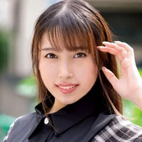 花里アカリ
