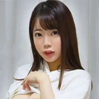 椎名ななみ