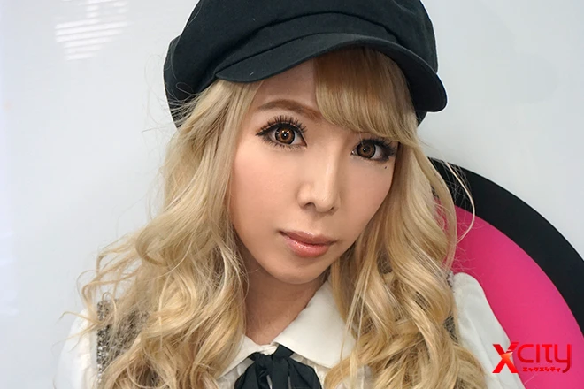 霜月るな