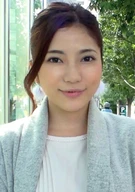 Yui-San (29)