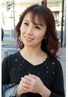 Maki-San, 38 Years Old [High Class Wife]